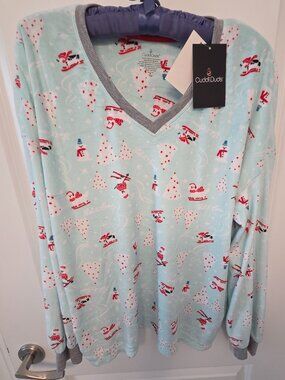 NWT CuddlDuds PJ Top TM